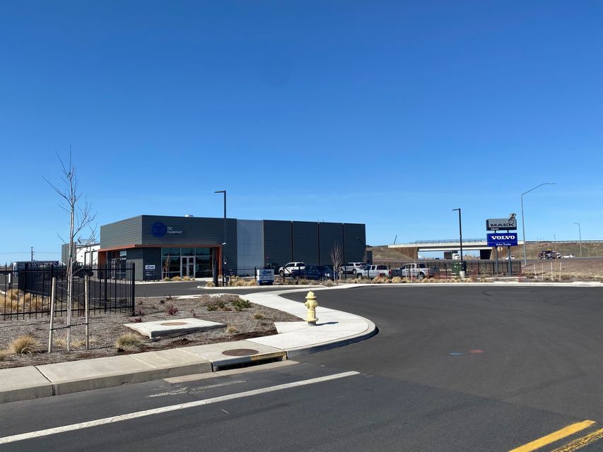 TBD NW Canal Boulevard: TBD NW Canal Boulevard, Redmond, OR 97756